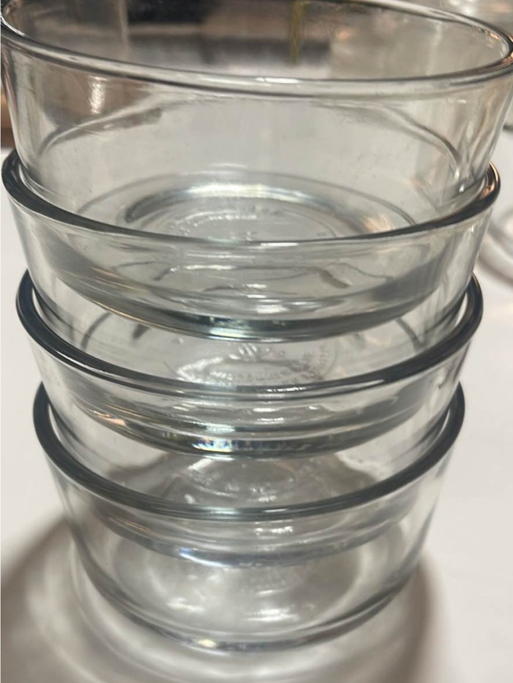 Vintage Anchor Hocking bowls- Set of 4